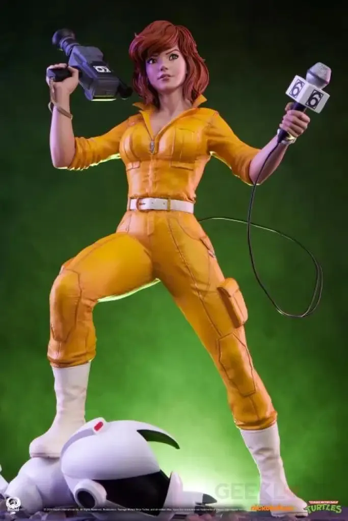 April O'Neil 1/4 Scale