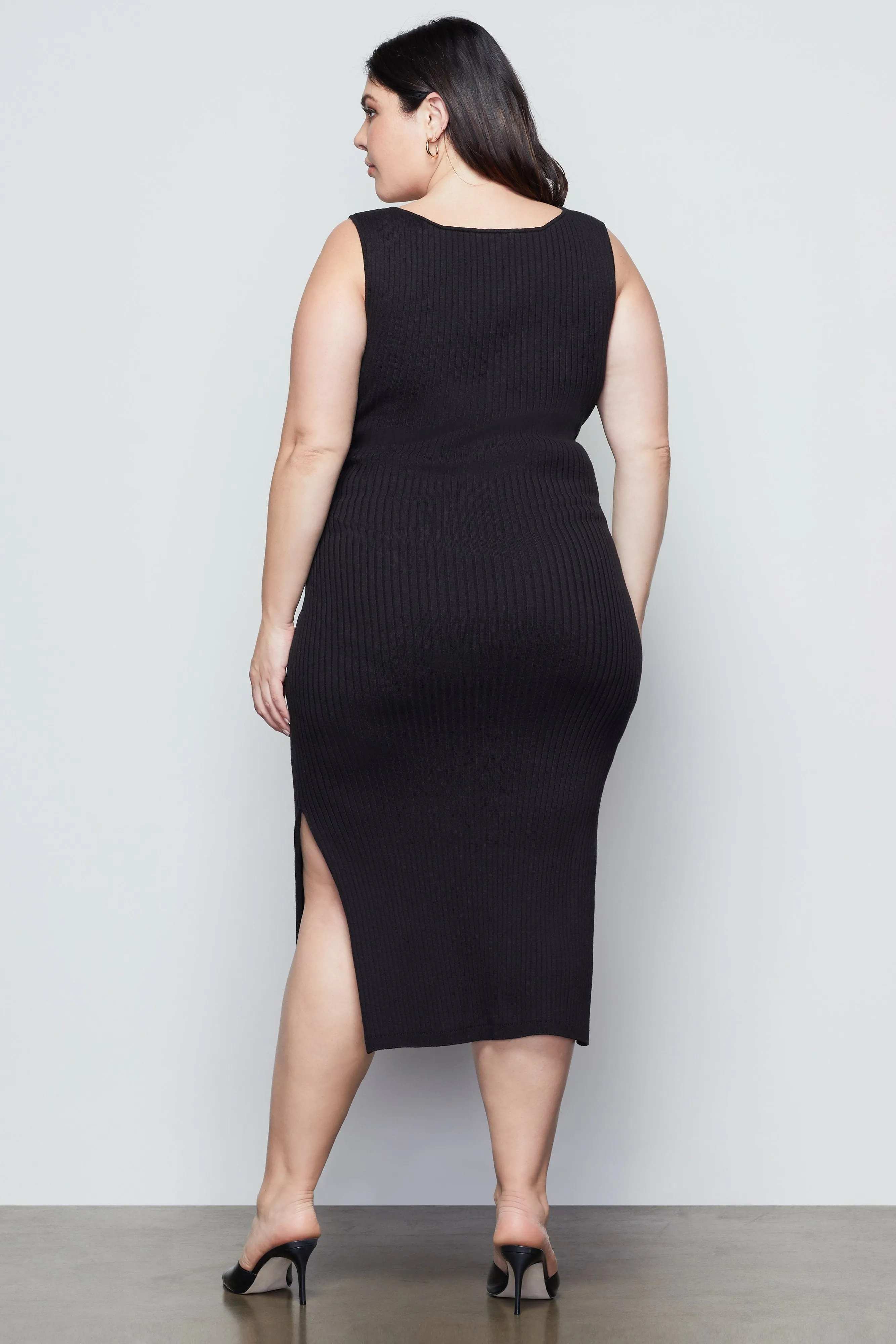 BELTED BODY DRESS | BLACK001