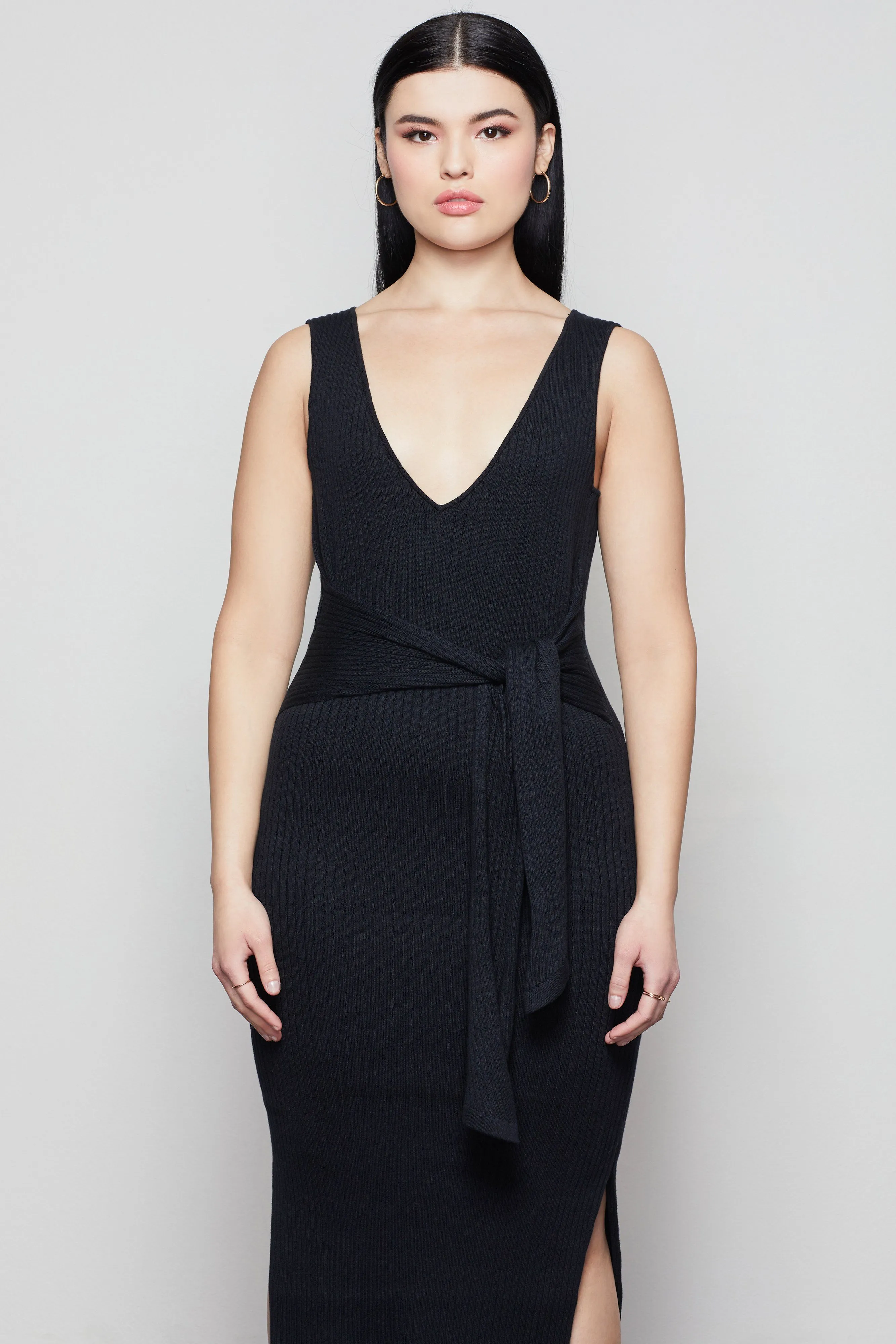 BELTED BODY DRESS | BLACK001