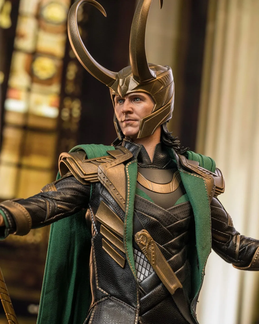 Hot toys MMS579 Loki Avengers Endgame Loki