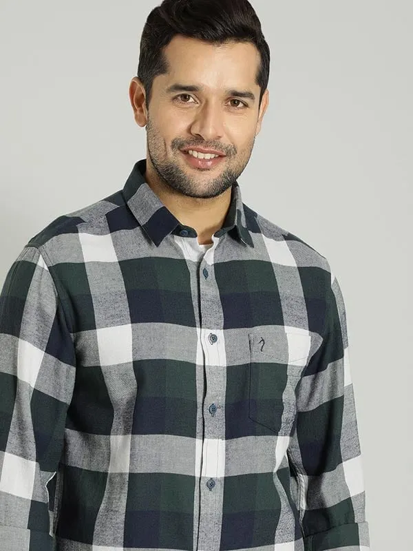 Men Checked Full Sleeve Cotton Shirt