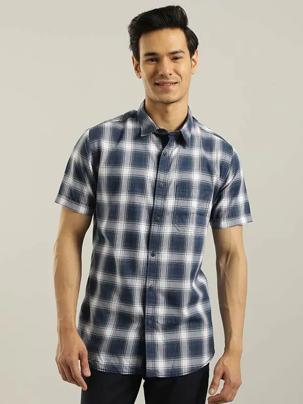 Men Checked Half Sleeve Cotton Blend Shirt