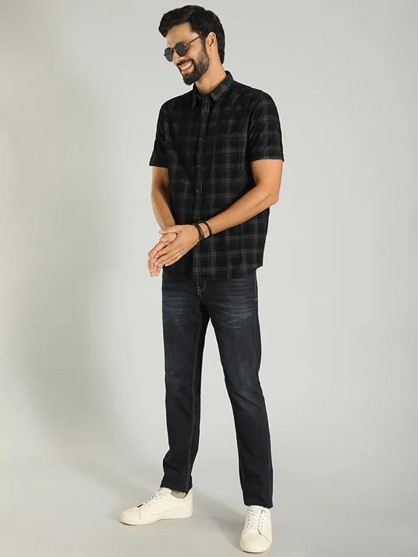 Men Checked Half Sleeve Cotton Blend Shirt