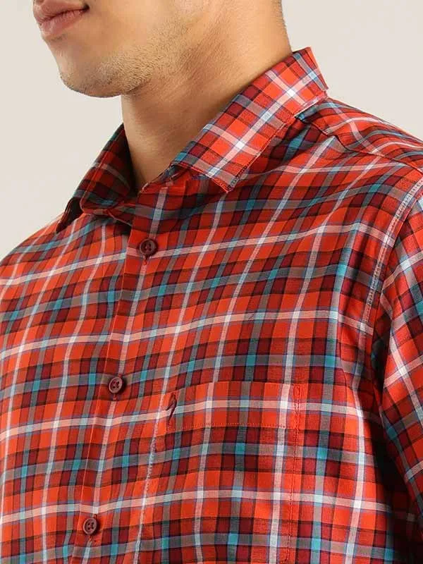 Men Checked Half Sleeve Cotton Blend Shirt