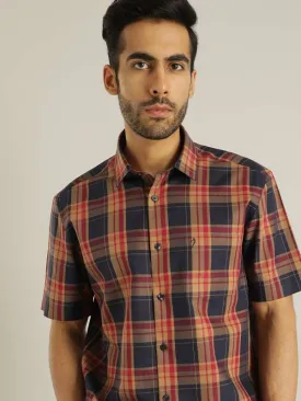 Men Checked Half Sleeve Cotton Shirt