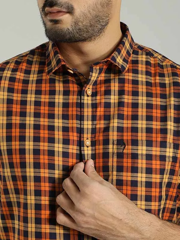 Men Checked Half Sleeve Cotton Shirt