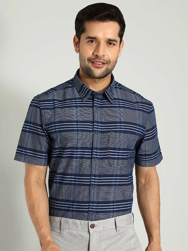 Men Checked Half Sleeve Cotton Shirt