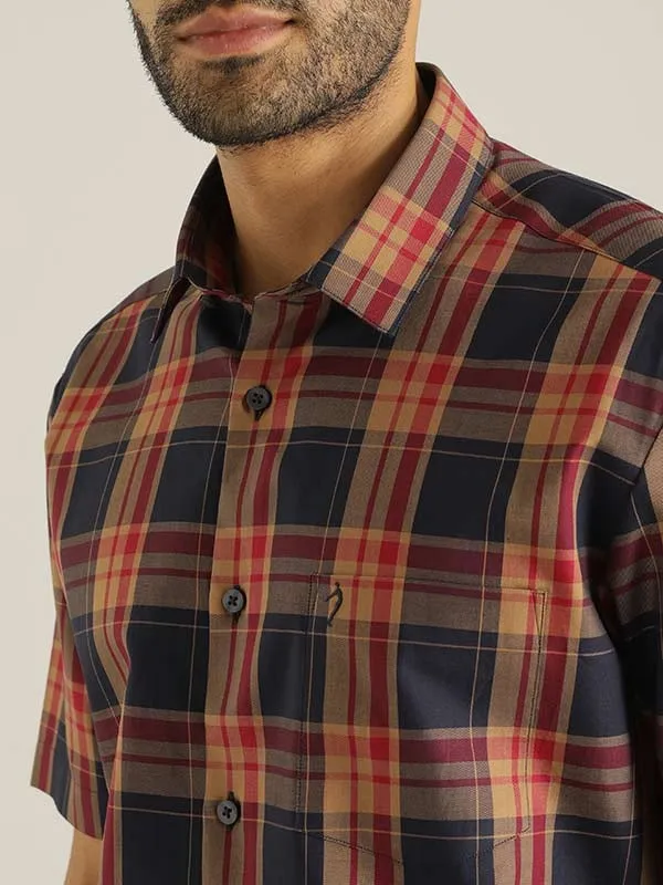 Men Checked Half Sleeve Cotton Shirt