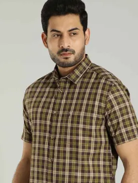 Men Checked Half Sleeve Cotton Shirt