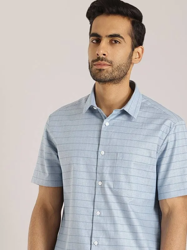 Men Checked Half Sleeve Cotton Shirt